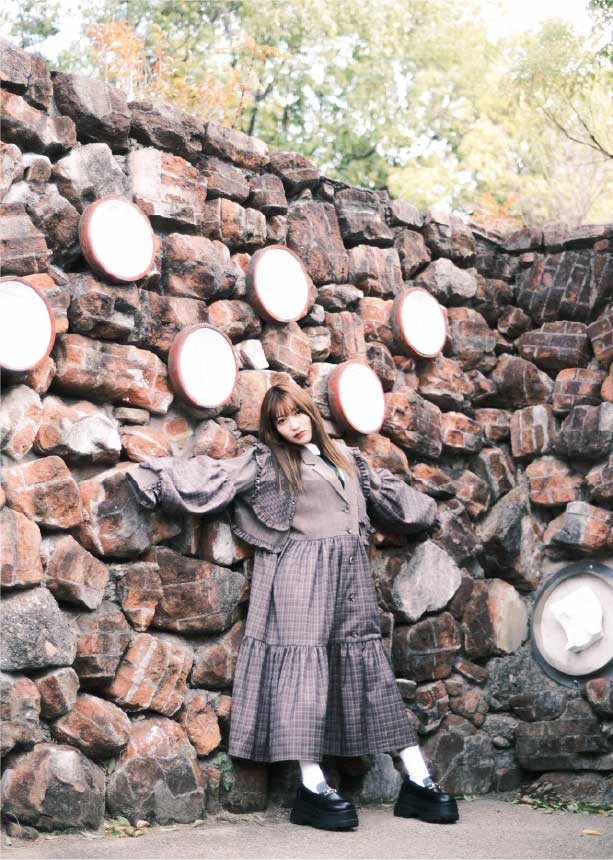 「PRESENCE」Along with