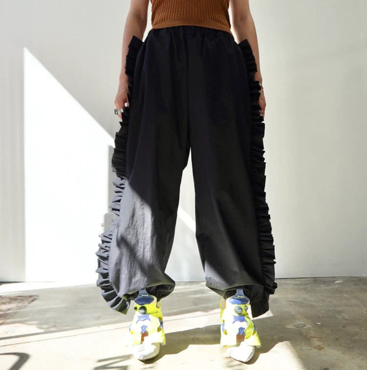 NON TOKYO FRILL TRUCK PANTS (BLACK)