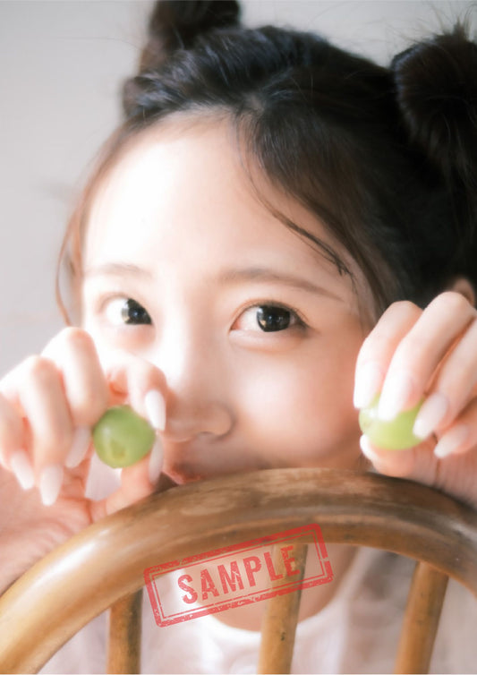 #Yui9「Transparency」Photo Artwork